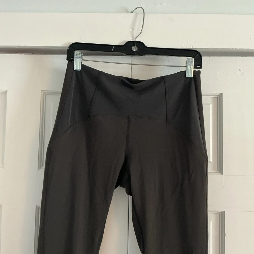 Lululemon Limited Edition LAB Collection Leggings size 10‎
